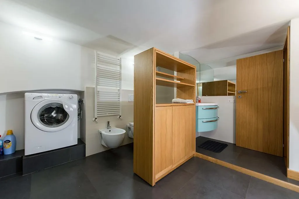 Apartment Polveriera Colosseum Rome